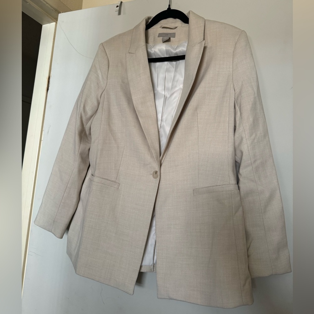 H&M beige blazer